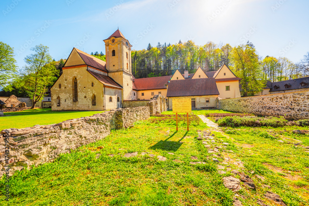 Fototapeta premium Medieval monastery Cerveny Klastor near Peak Tri Koruny or Trzy Korony in Pieniny National park in Slovakia and Poland