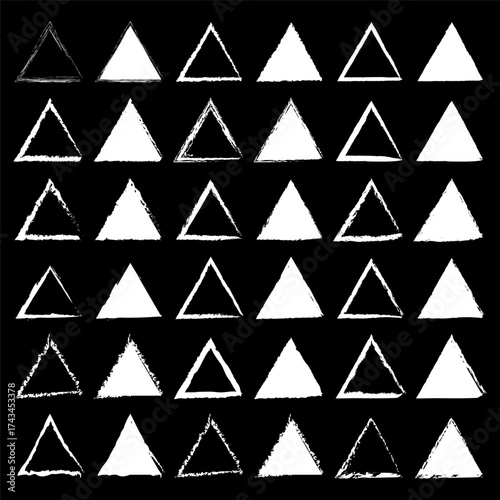 Brush grunge triangles. Outline geometric shapes. Distressed Vector pattern. Hand drawn texture.