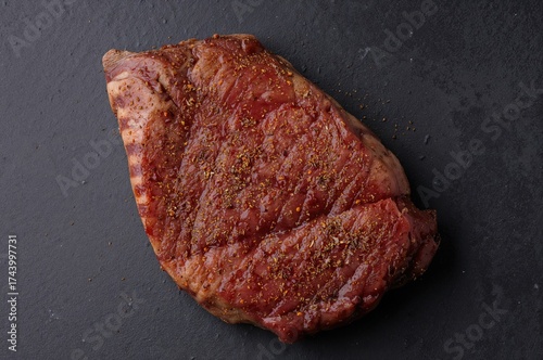Medium rare Ribeye steak se...