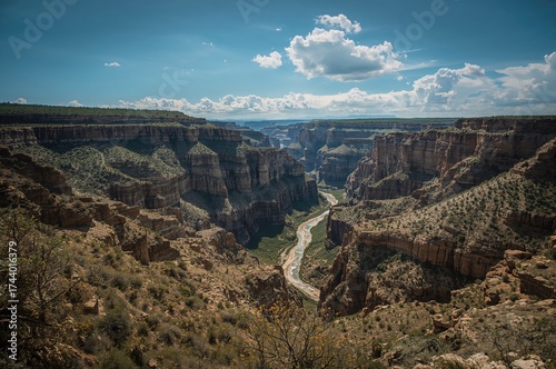 Second biggest gorge on Ear...