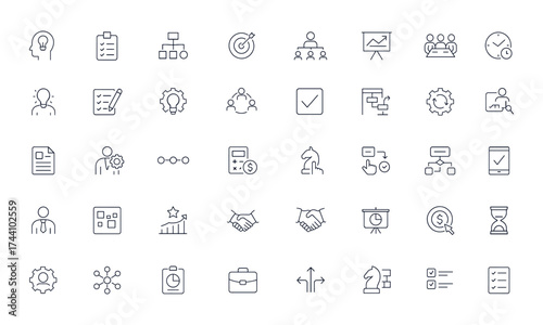 Project management vector icons set with editable stroke for workflow, planning, teamwork, collaboration, productivity, timeline, business strategy, organization, leadership, success, and coordination