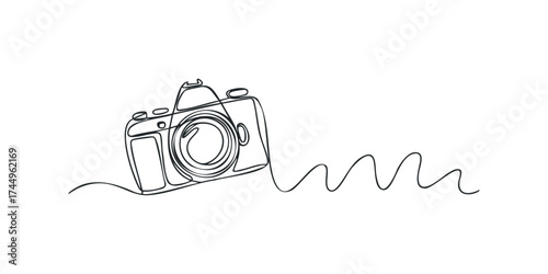 Continuous line drawing of a camera object
