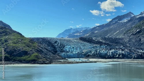 ランプルー氷河、グレイシャーベイ国立公園、世界遺産、2025年8月下旬撮影