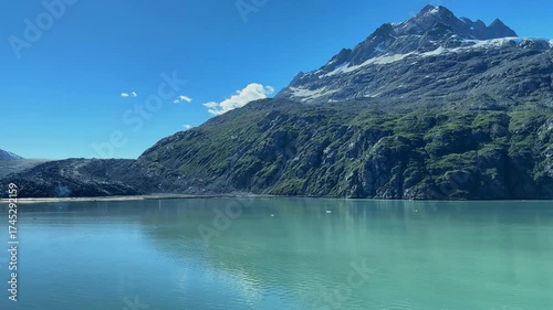 ランプルー氷河のパン撮影、グレイシャーベイ国立公園、世界遺産、2025年8月下旬撮影