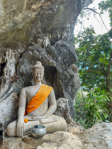 buddha statue in the temple of thailand