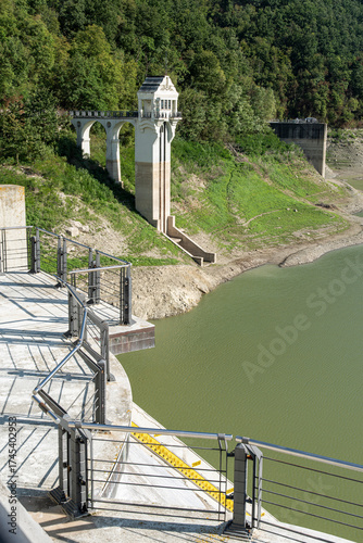 Lake Trebecco is an artificial reservoir on the Tidone River.