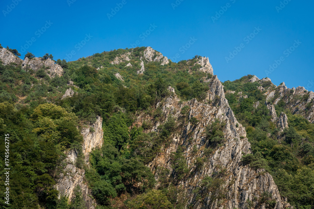 Fototapeta premium Rock Canyon Under the Blue Sky.