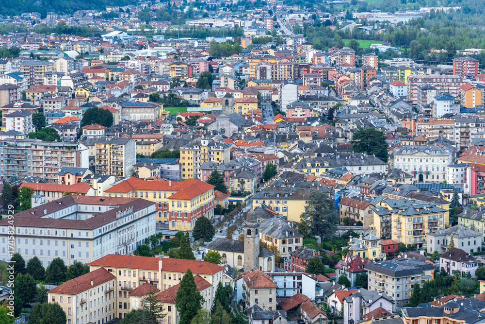 Fototapeta premium Blick auf Verbania vom Sacro Monte di Domodossola, Piemont