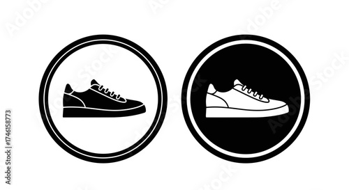 Running Shoe Icon – Sports Footwear Sneaker Symbol