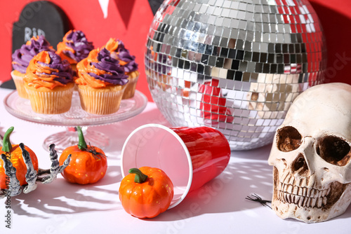 Tasty cupcakes with disco b...