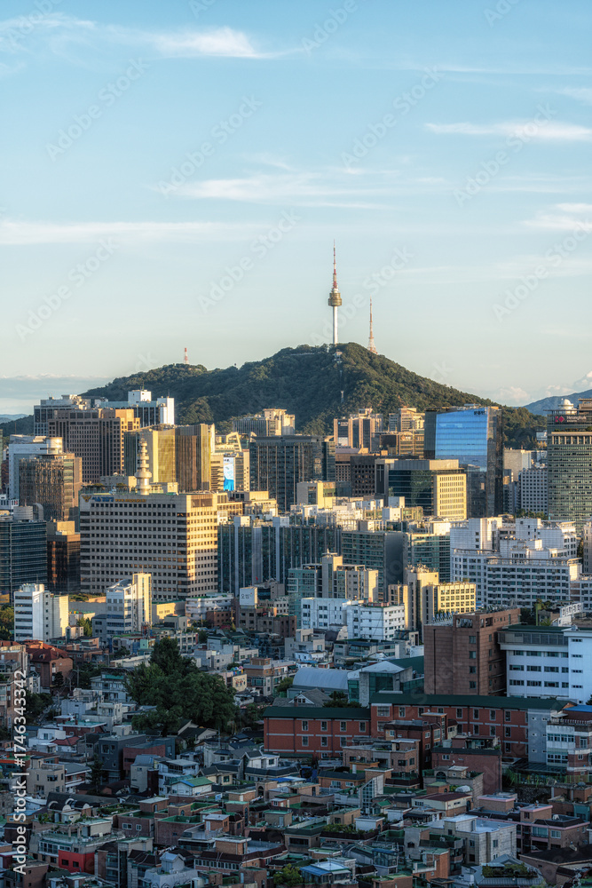 Fototapeta premium Sunset over Seoul South Korea