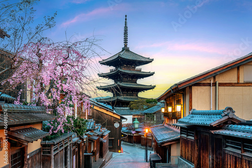 Yasaka Pagoda and Sannen Zaka Street in Kyoto, Japan.