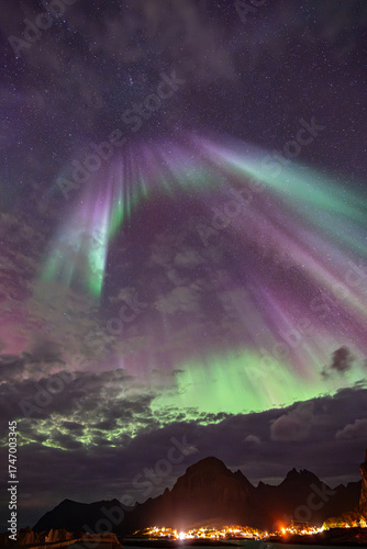 Lofoten - Norwegen - Aurora Borealis - Nordlichter - Polarlicht - Sørvågen - Tindstinden