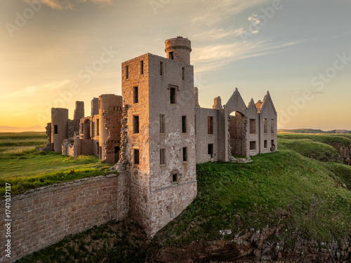 Wallpaper Mural Slains Castle Scotland in late afternoon.  Torontodigital.ca