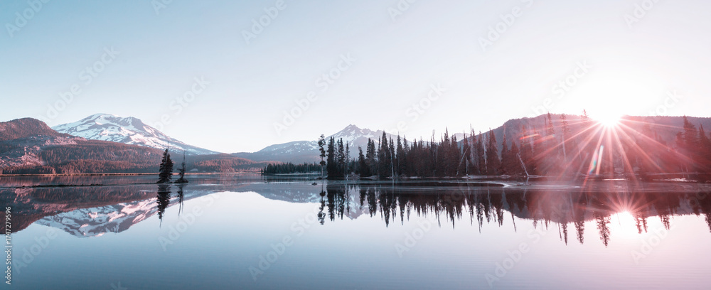 Obraz premium Lake in Oregon
