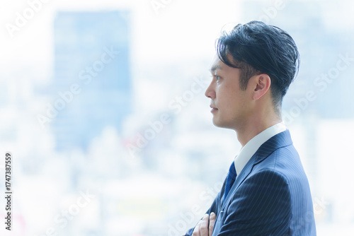 40代　ミドル　会社員　ポートレート