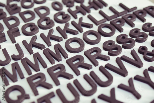 Wallpaper Mural Alphabet, lettrage en mousse EVA Torontodigital.ca
