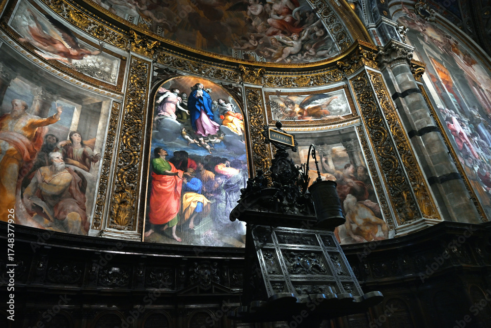Fototapeta premium Vue intérieure de la cathédrale Santa Maria Assunta de Sienne