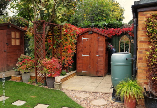 Garden Shed  and wooden arch