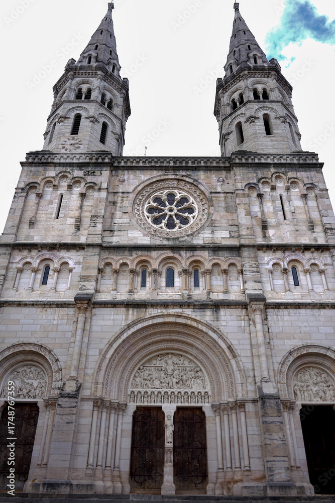 Fototapeta premium Historic cathedral with twin towers in Macon France
