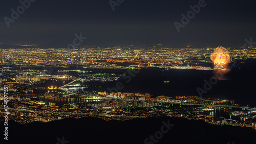 六甲山からの夜景と万博花火