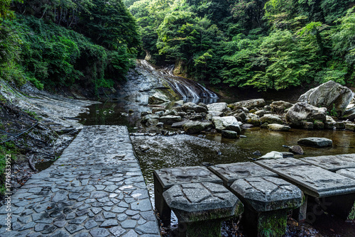 千葉県大多喜町 夏の養老渓谷 粟又の滝