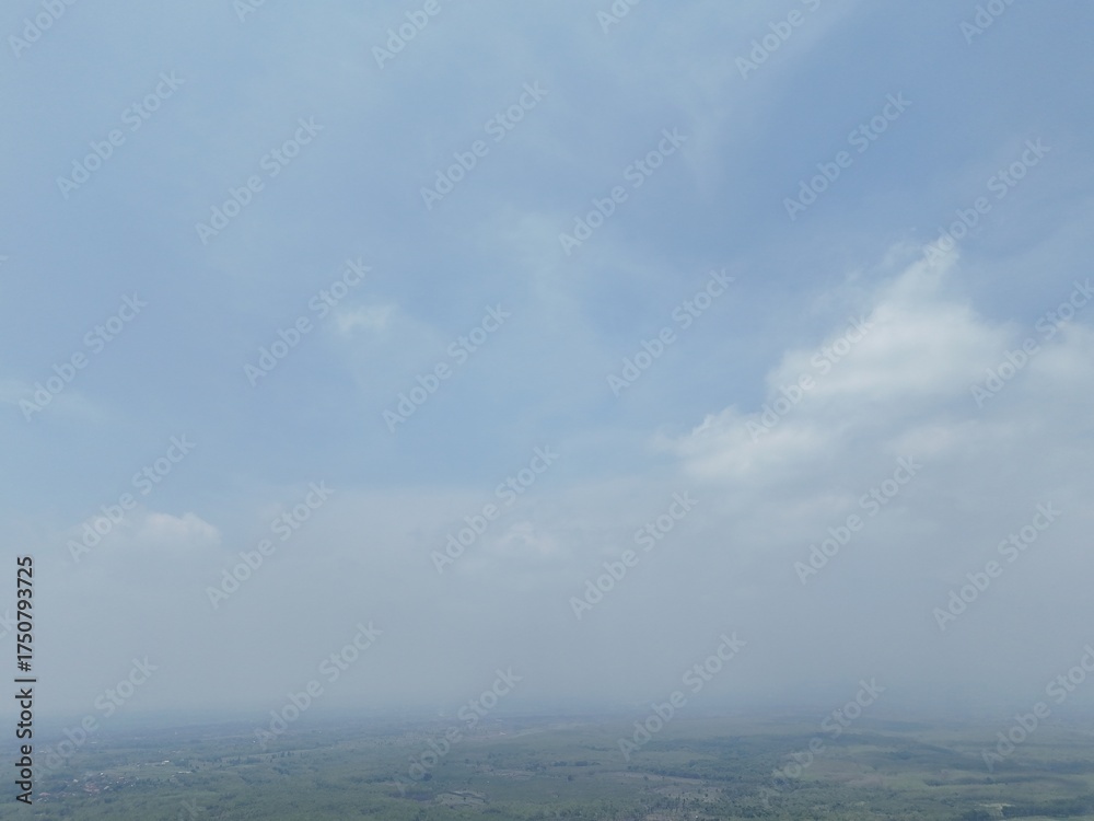 Obraz premium blue sky with clouds