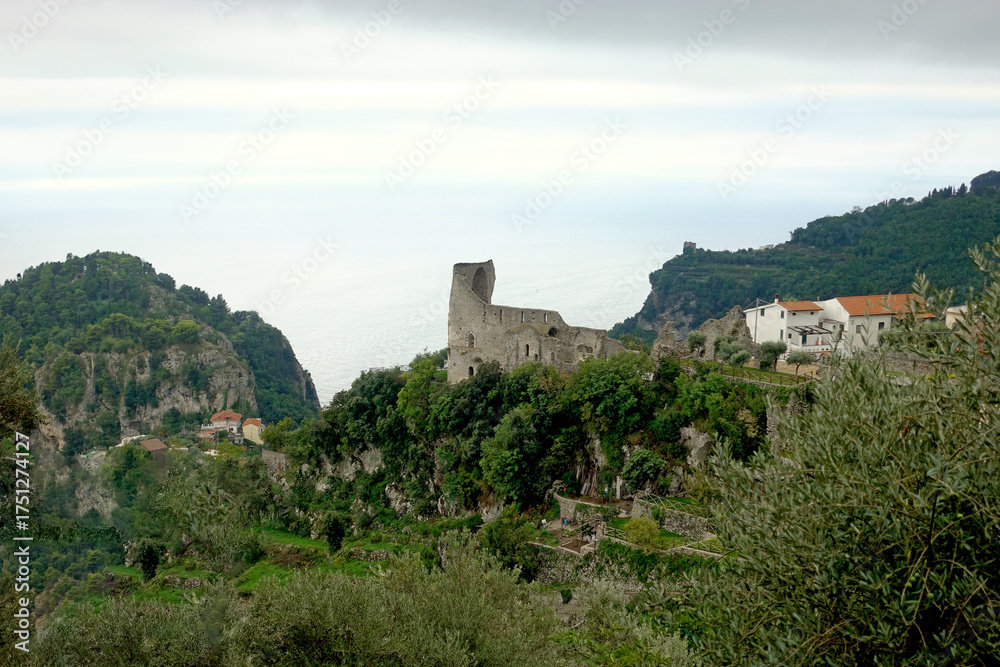 Fototapeta premium Rovine del Castello di Pontone 4427