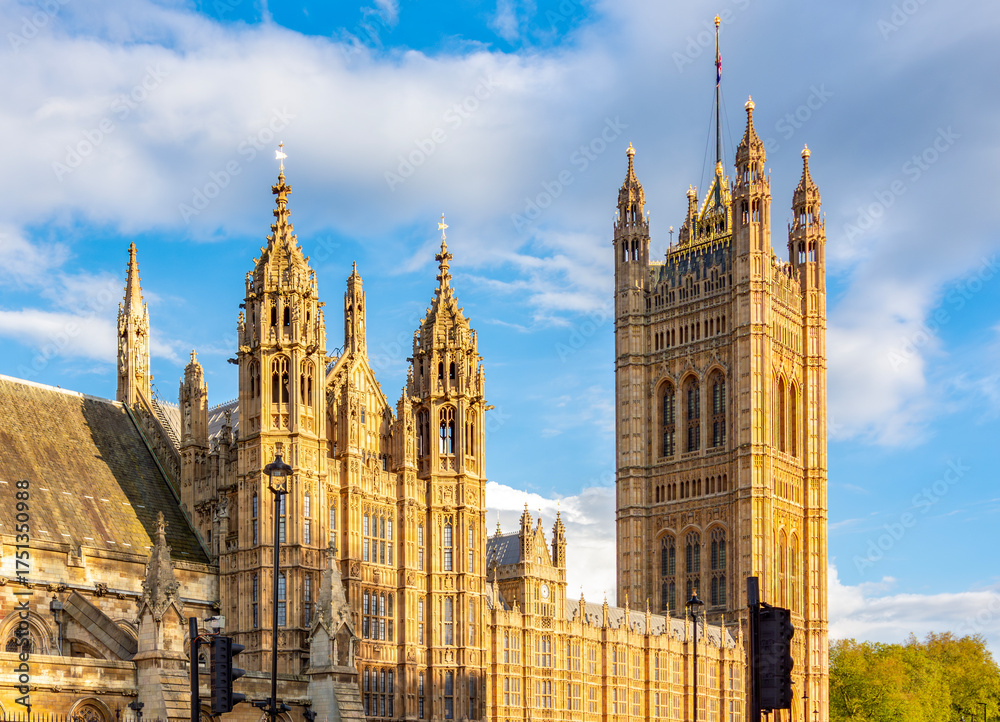 Fototapeta premium Victoria tower of Westminster palace on Parliament square, London, UK