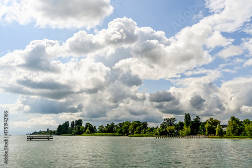 Altnau, Bodensee, Seeufer, Seerundfahrt, Hafen, Schiffe, Boote, Bootssteg, Schilf, Wasservögel, Naturschutz, Uferweg, Wanderweg, Sommer, Ostschweiz, Thurgau, Schweiz