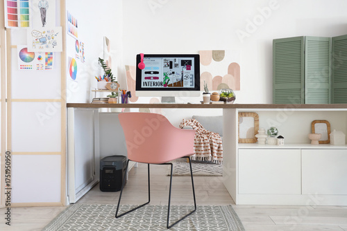 Interior designer's workpla...