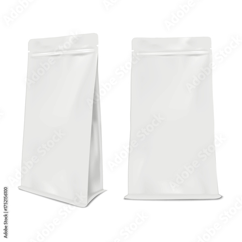 White blank tear notch stand-up pouch with zip lock. Flat bottom side gusset zipper plastic bag. Realistic vector mock-up. Easy open resealable package. 3d mockup. Template for design