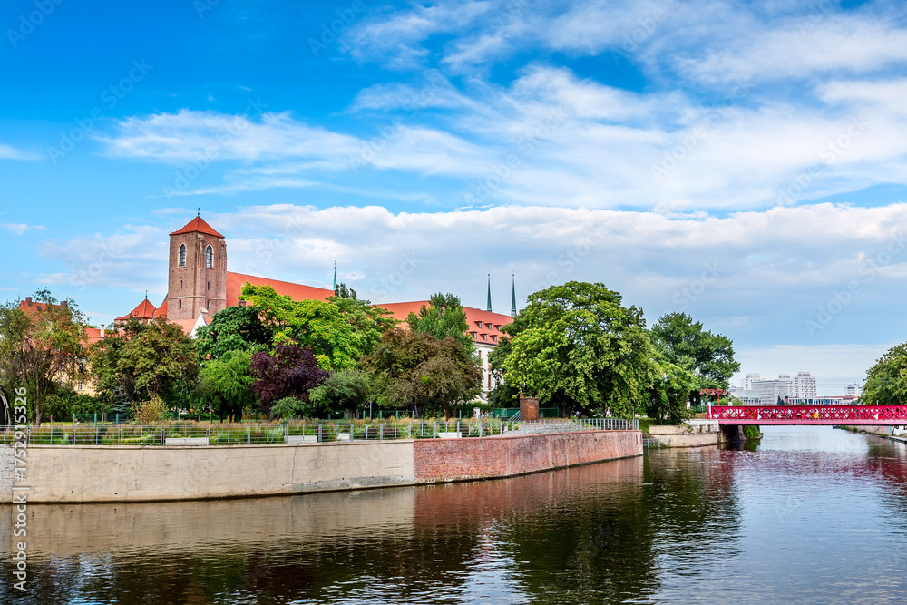 Fototapeta premium Wroclaw, Poland Ostrow Tumski island