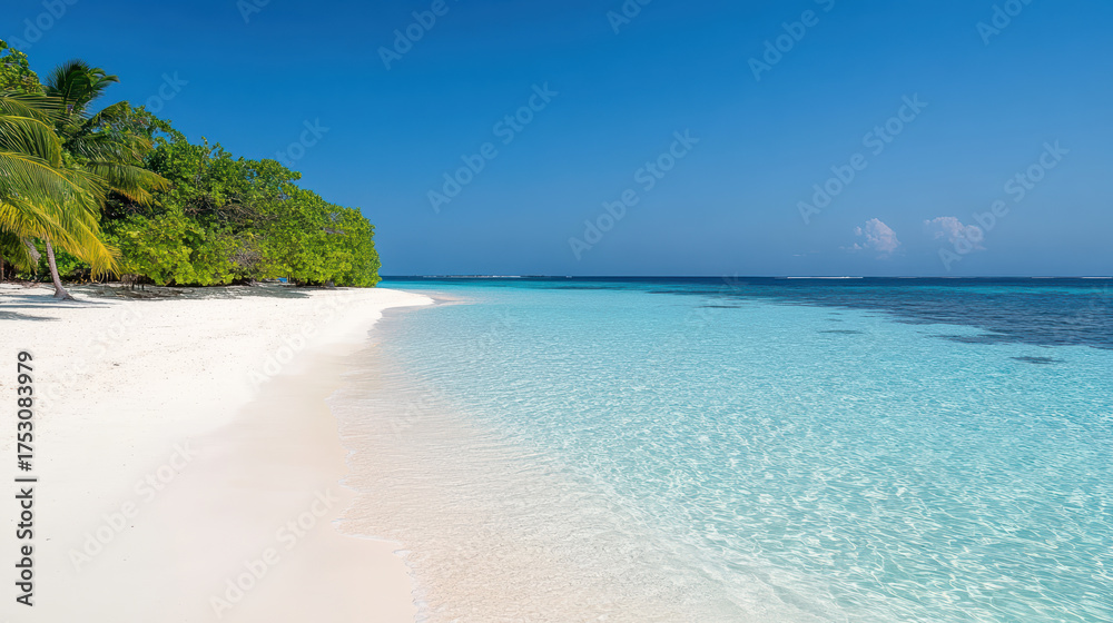 Obraz premium Secluded island beach with turquoise water and white sand creates tranquil paradise