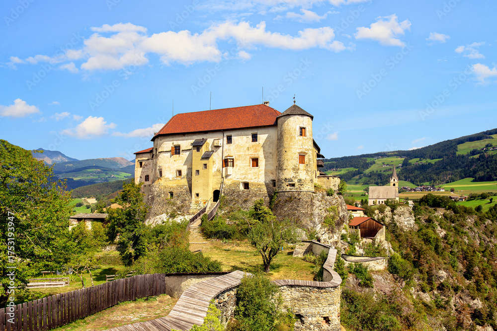 Fototapeta premium Rodenegg Castle is a medieval castle located near Brixen in South Tyrol, Italy. It was built in the 12th century by the lords of Rodank.