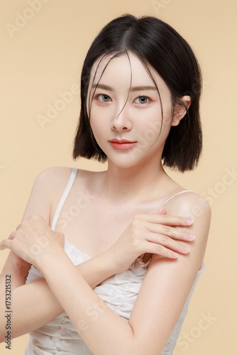 Beautiful Young Asian Woman with Healthy Skin Natural Makeup. Skincare Beauty Concept.