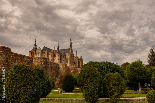Astorga, die Stadt am Jacobsweg mit dem Haus von Antoni Gaudi
