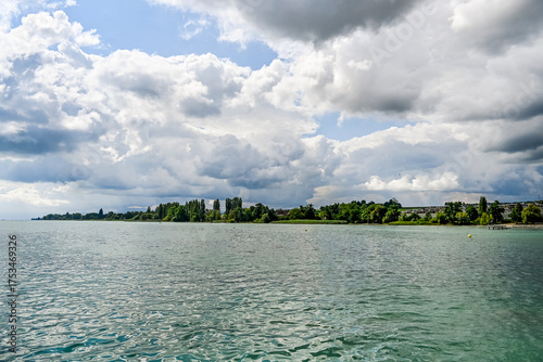 Altnau, Bodensee, Seeufer, Seerundfahrt, Hafen, Schiffe, Boote, Bootssteg, Schilf, Wasservögel, Naturschutz, Uferweg, Wanderweg, Sommer, Ostschweiz, Thurgau, Schweiz