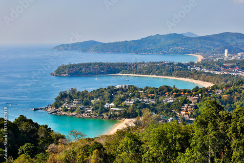 Foto Stunning view of Kata Noi, Kata, and Karon beaches in Phuket Thailand