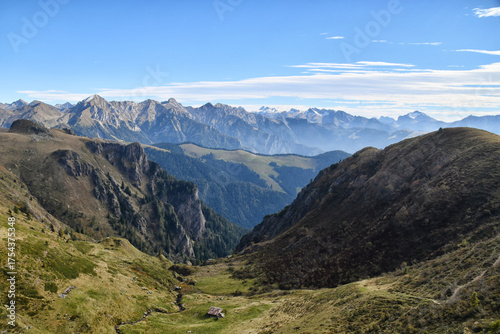Panorami della Val Brembana salendo sopra i Piani dell'Avaro, Lombardia,Italia