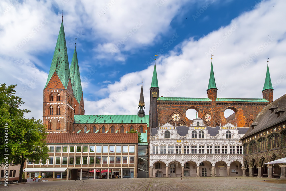 Fototapeta premium St. Mary's Church, Lubeck, Germany