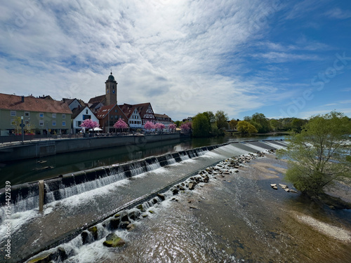 St. Laurentius Kirche und Neckar, Nürtingen. Deutschland
