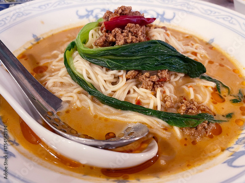 冷やし担々麺