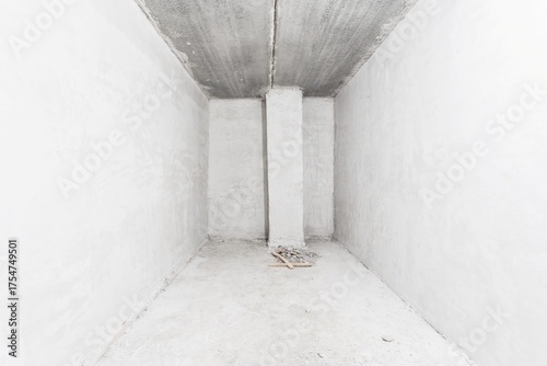 nterior of the apartment without decoration in gray colors