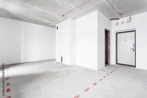 nterior of the apartment without decoration in gray colors