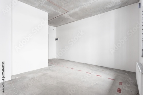 nterior of the apartment without decoration in gray colors