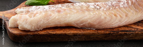 Fotografía filet cod fish seafood common ling natural product tasty snack fresh delicious g