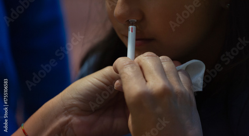 Flu vaccination campaign. Intranasal flu vaccine for school-aged children.