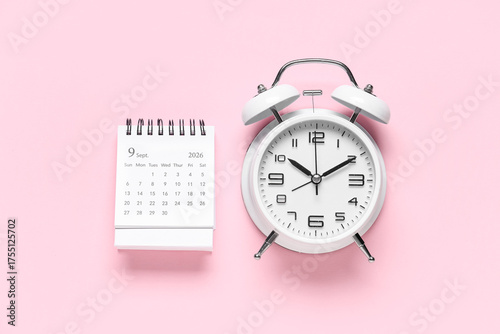 Calendar with alarm clock o...