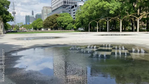 Wallpaper Mural 일본,나고야,공원,물웅덩이,건물,하늘,나무,물,맑음,구름 Torontodigital.ca